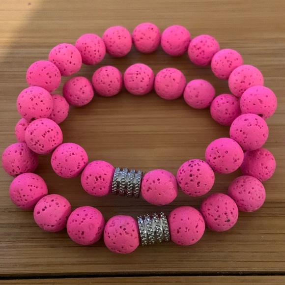 Pair of Neon pink lava bead stretch bracelets - Picture 1 of 2